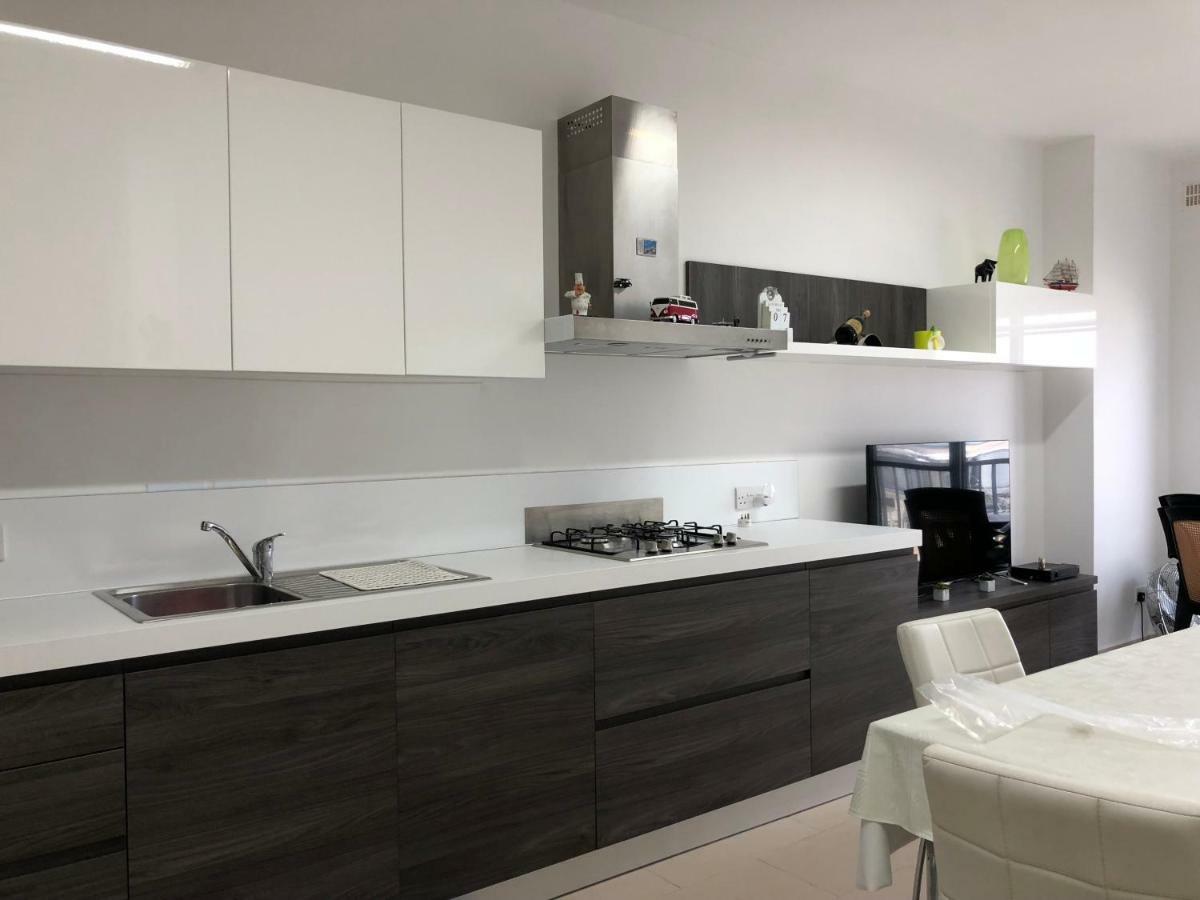 Modern Apartment With Sea View Mellieħa Eksteriør billede