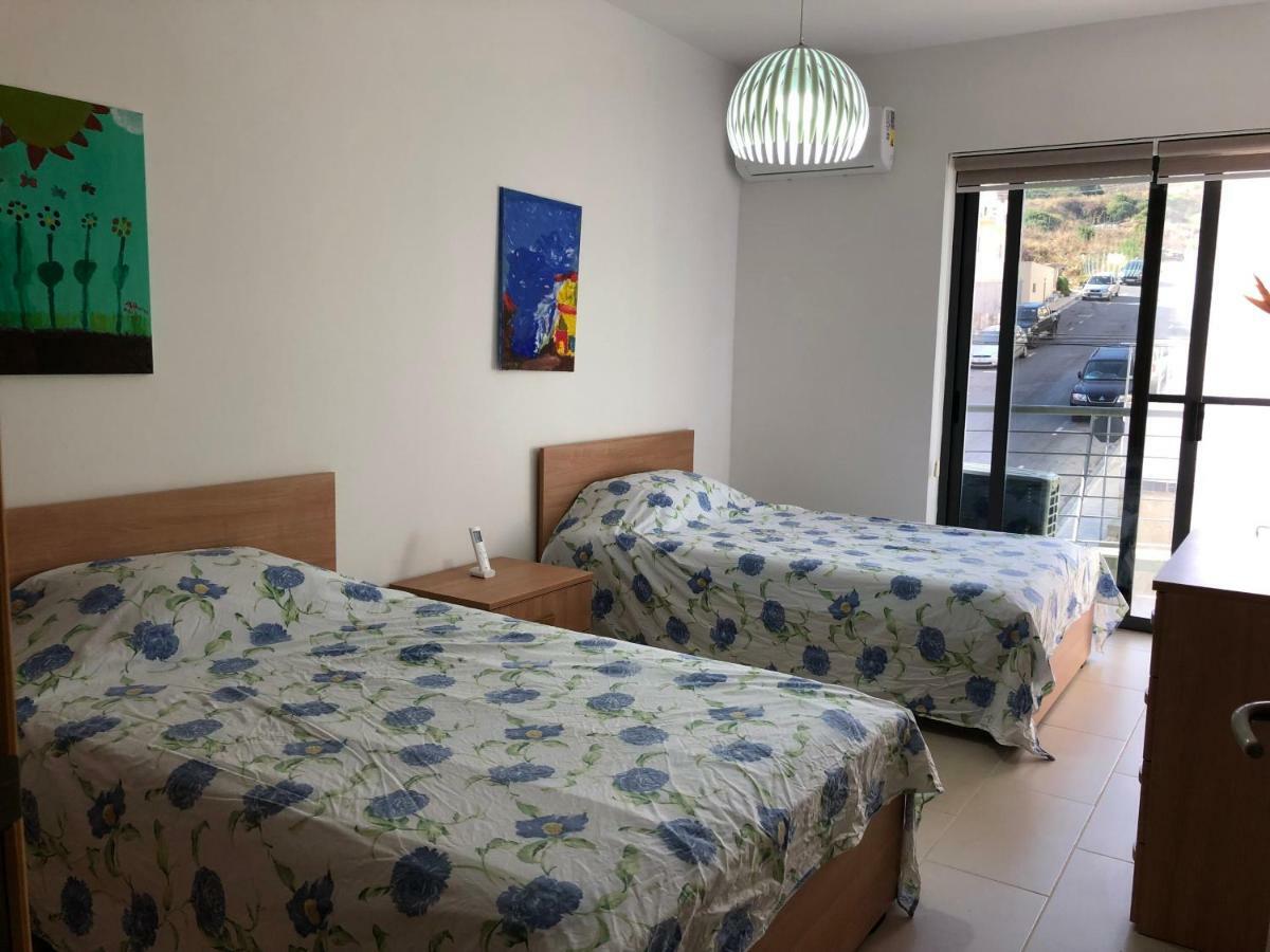 Modern Apartment With Sea View Mellieħa Eksteriør billede