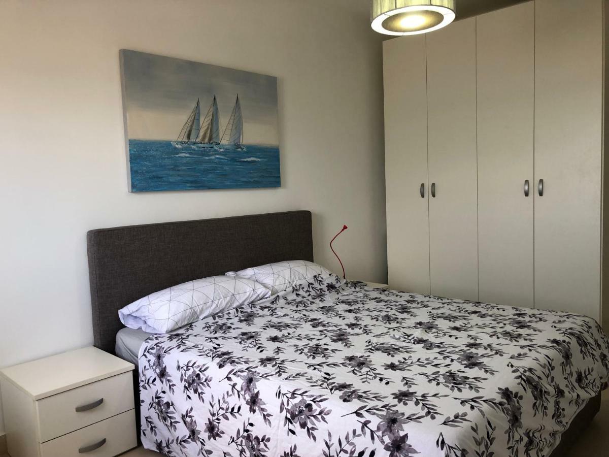 Modern Apartment With Sea View Mellieħa Eksteriør billede